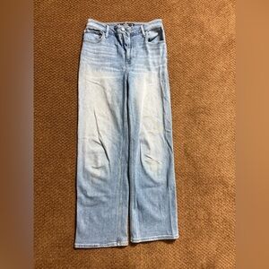 Hollister Light Blue Flare Jeans size 3/S